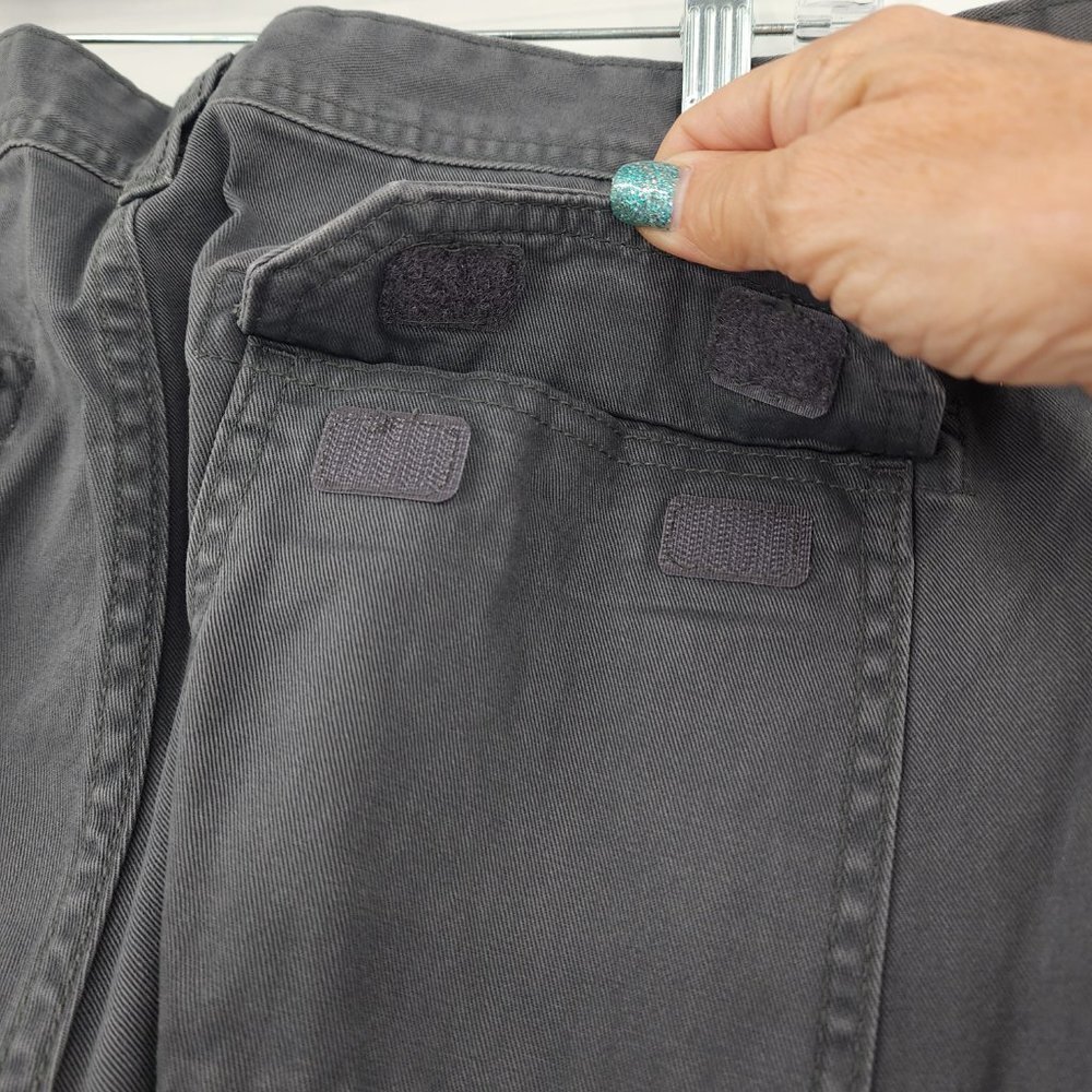 MOUNTAIN CLUB Men's Gray Cargo Utility Pants 40 / 32 NWT - Picture 7 of 12